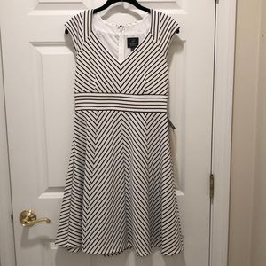 NWT Adrianna Papell Black and White Striped Mid-length Dress